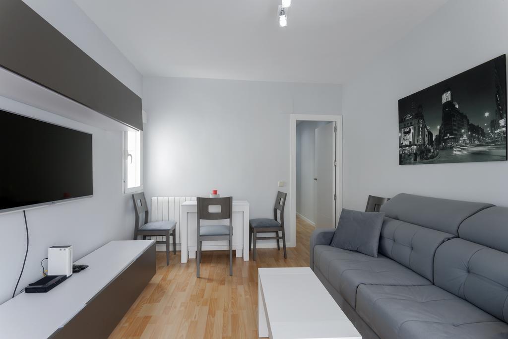 Apartment Cardenal Cisneros Madrid Bagian luar foto