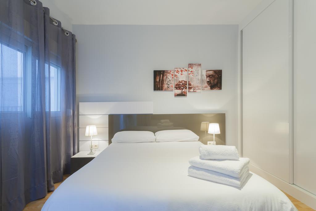 Apartment Cardenal Cisneros Madrid Bagian luar foto